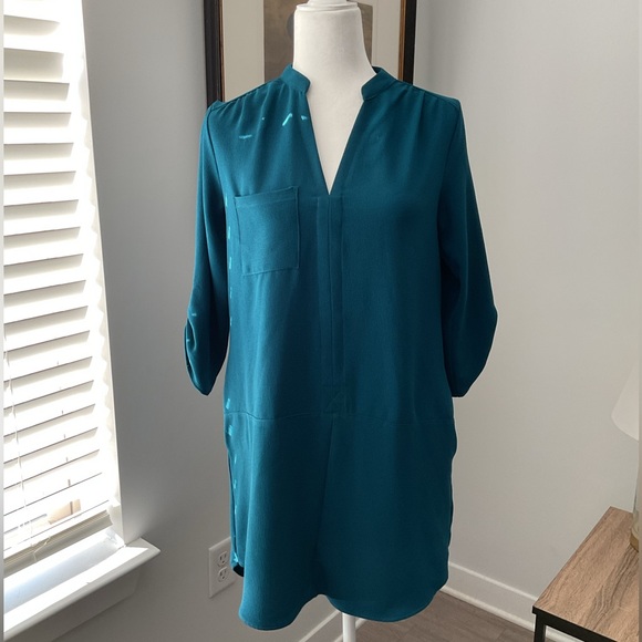 Lush Dresses & Skirts - Lush teal blue SZ S shift dress. Side pockets legion knee length